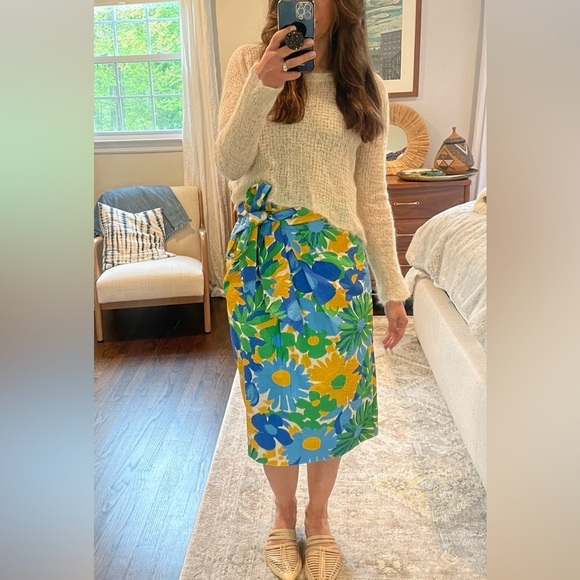 J Crew women's Tie Waist Morning Floral Seersucker Pencil Skirt - Picture 11 of 12
